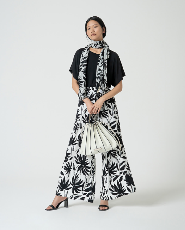 Pantalón ancho estampado - Imagen 3